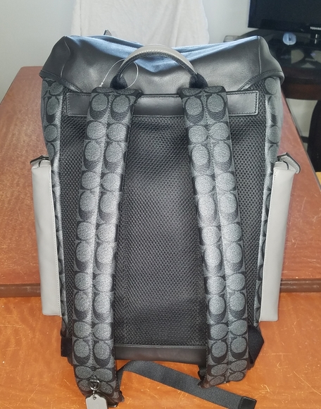 Coach backpack - Picture 2 of 7